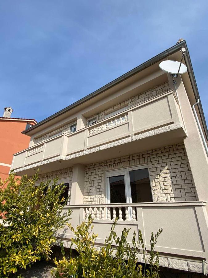 Apartman Branka Раб Екстериор снимка